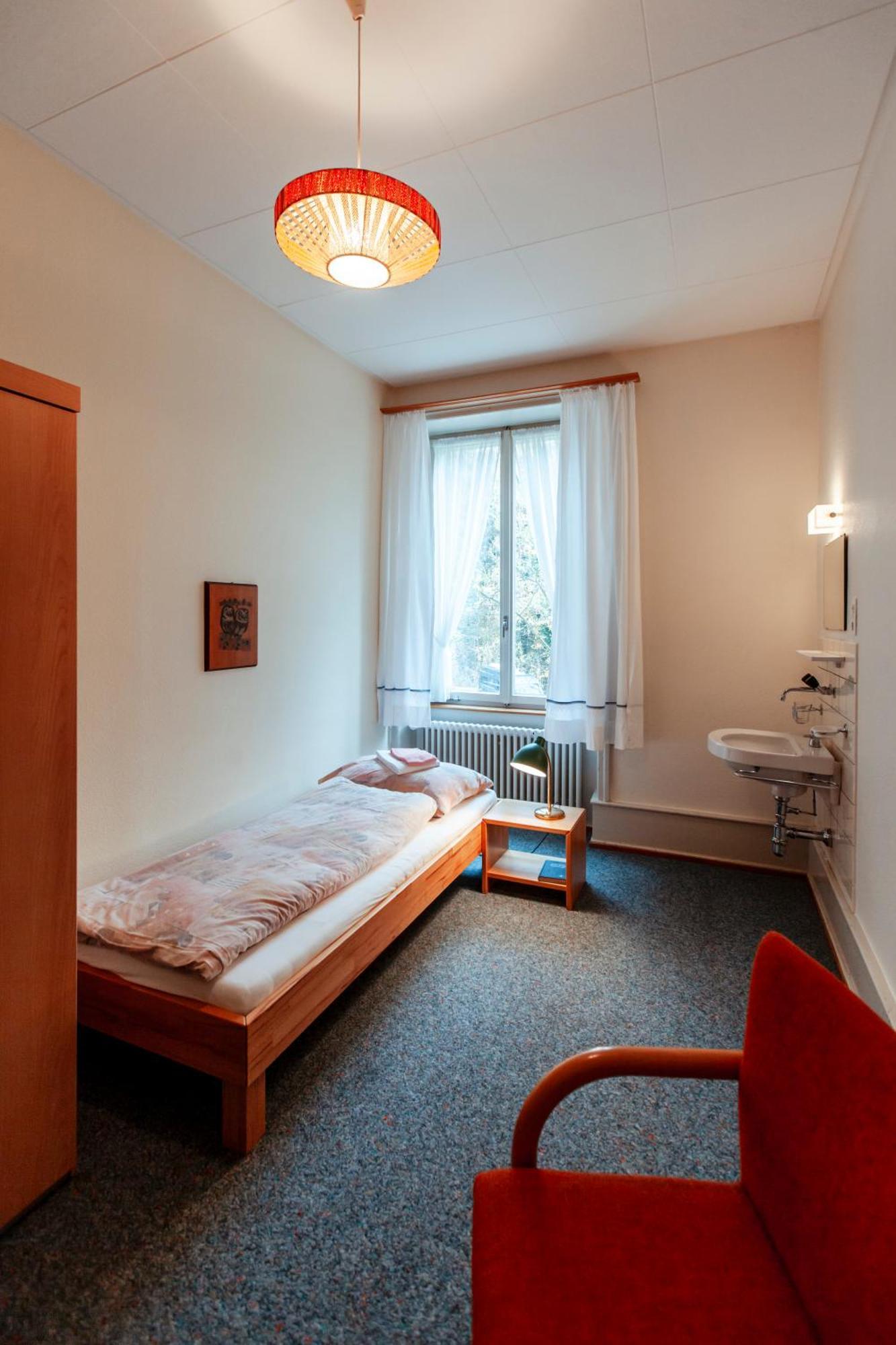 Chrischona Berg Hotel Bettingen Bilik gambar